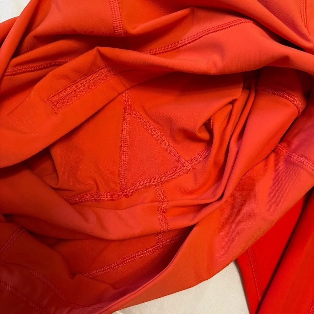 Lululemon Crop With Pockets Orange Women’s Leggings Sz 8 Yoga Pilates Casual - Picture 11 of 11